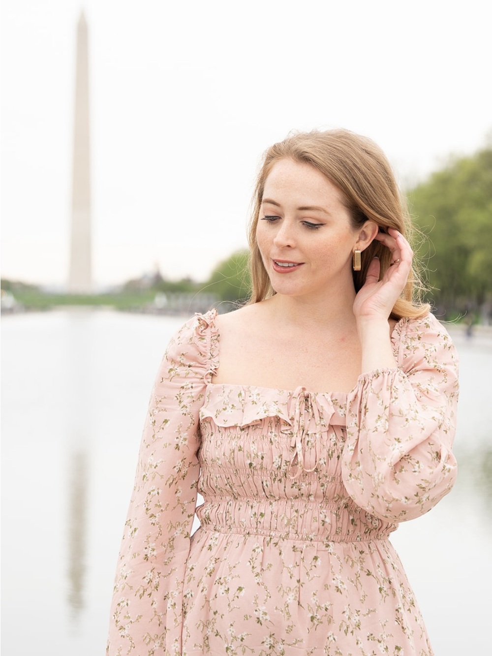 Reformation Morris Smocked Square-Neck Floral Mini Dress in Melody Print 🌸Blush - Picture 4 of 12